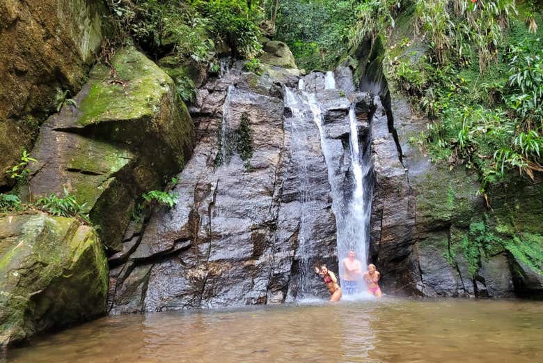 Senderismo por las cascadas de Horto