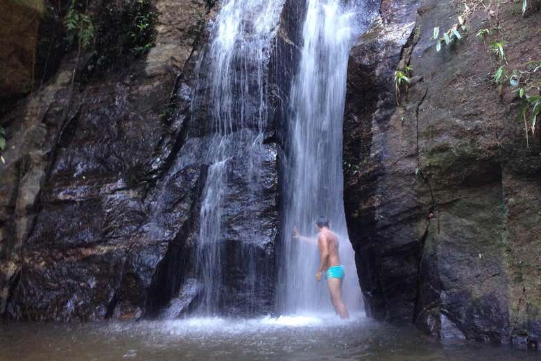 Senderismo por las cascadas de Horto
