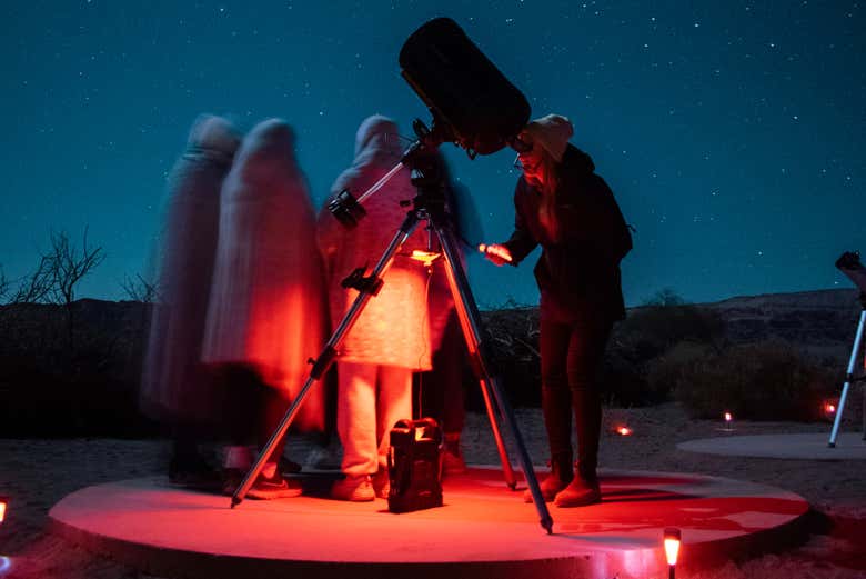 Observación de estrellas en el desierto de Atacama