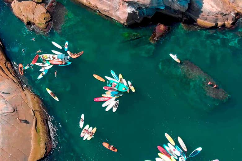 Paseo en lancha por las islas Gigóia y Tijuca