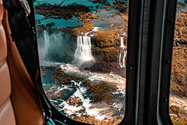 Paseo en helicóptero por las Cataratas de Iguazú