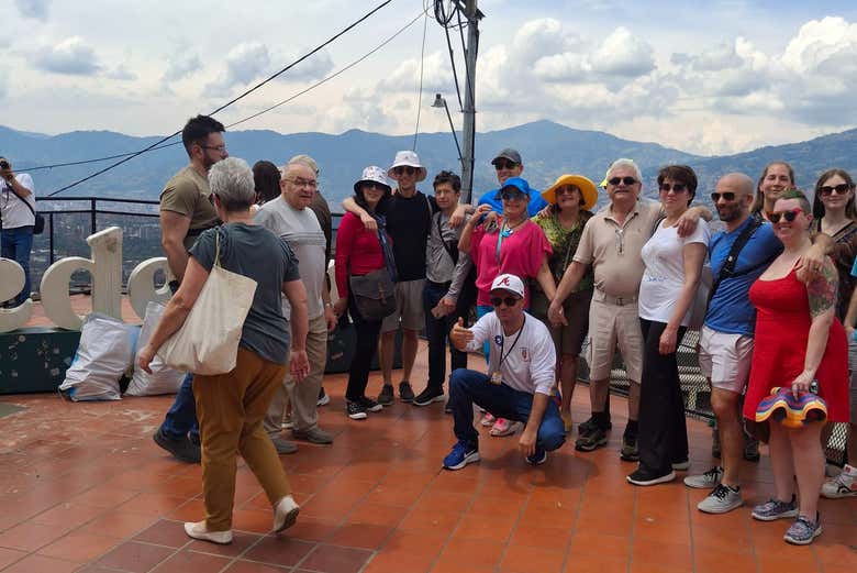 Free tour al atardecer por la Comuna 3 Manrique