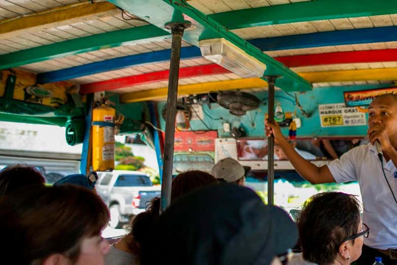 Free tour en chiva por Medellín