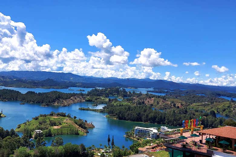 Excursión a Guatapé + Paseo en barco