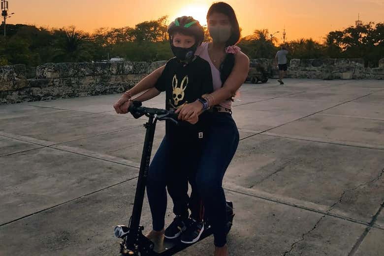 Tour en patinete por Cartagena