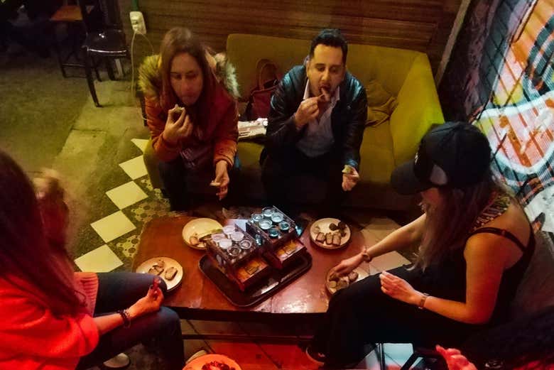 Pub Crawl ¡Tour de fiesta por La Candelaria!