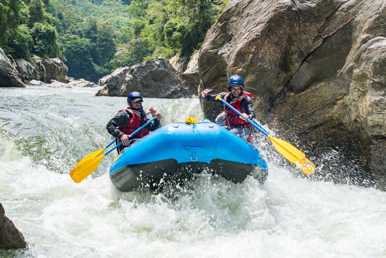 Rafting en el río Calderas