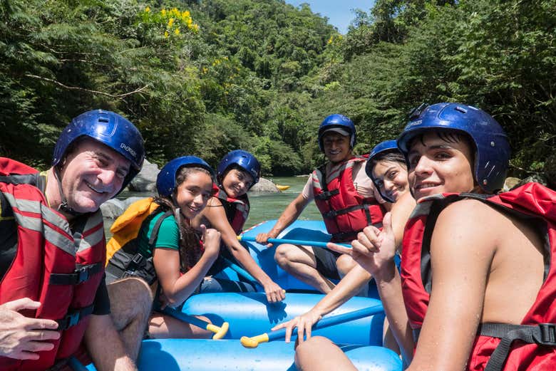 Rafting en el río Calderas