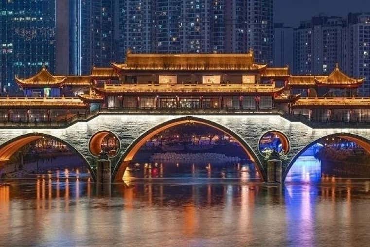 Tour nocturno por Chengdú