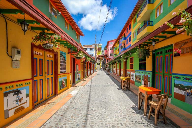 Tour gastronómico por Guatapé + Paseo en barco