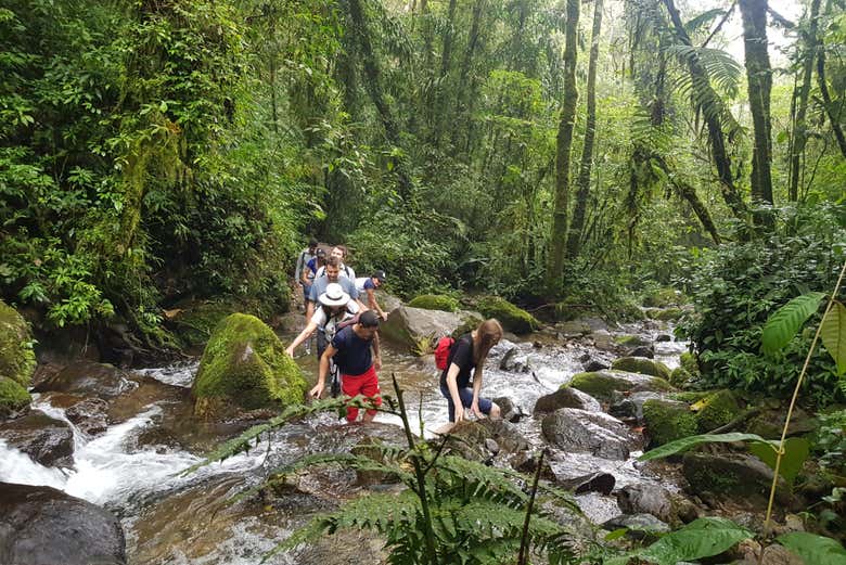 Excursión a la cascada Chorro de las Campanas
