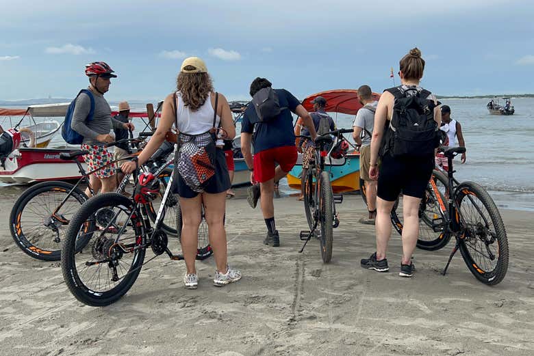 Tour en bicicleta por Tierra Bomba
