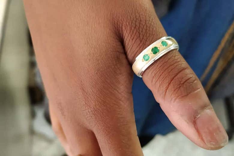 Taller de anillos de esmeraldas
