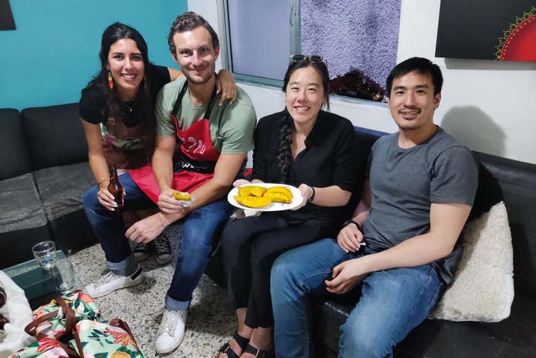 Taller de empanadas colombianas en Medellín