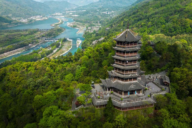 Excursión privada al monte Qingcheng y Dujiangyan