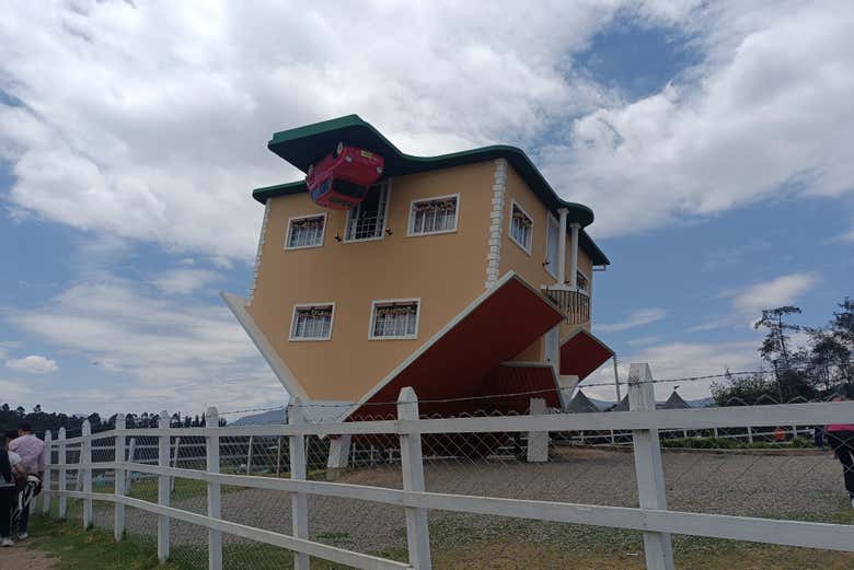 Visita guiada por la Casa de Betty la Fea