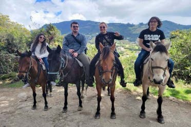 Paseo a caballo o senderismo por las montaas de La Calera