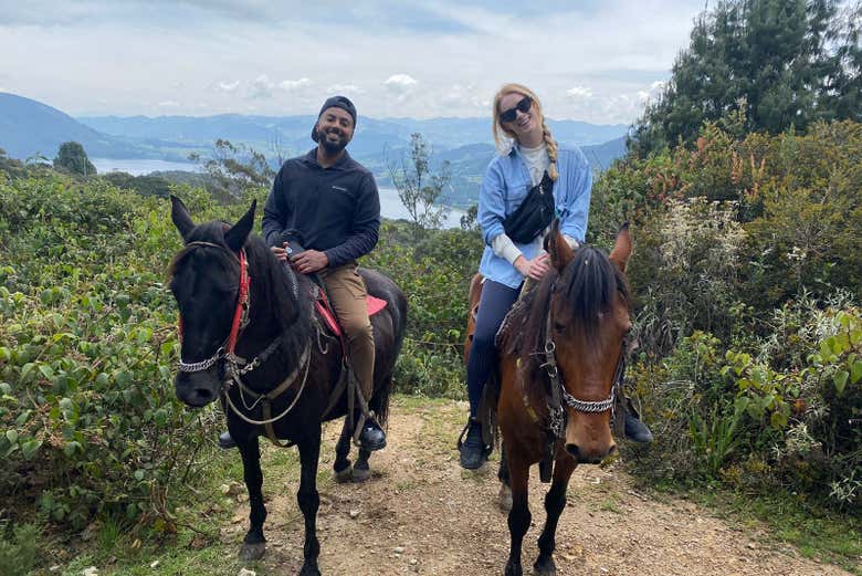 Paseo a caballo o senderismo por las montañas de La Calera