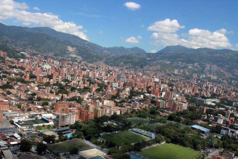 Paseo en helicóptero por Medellín