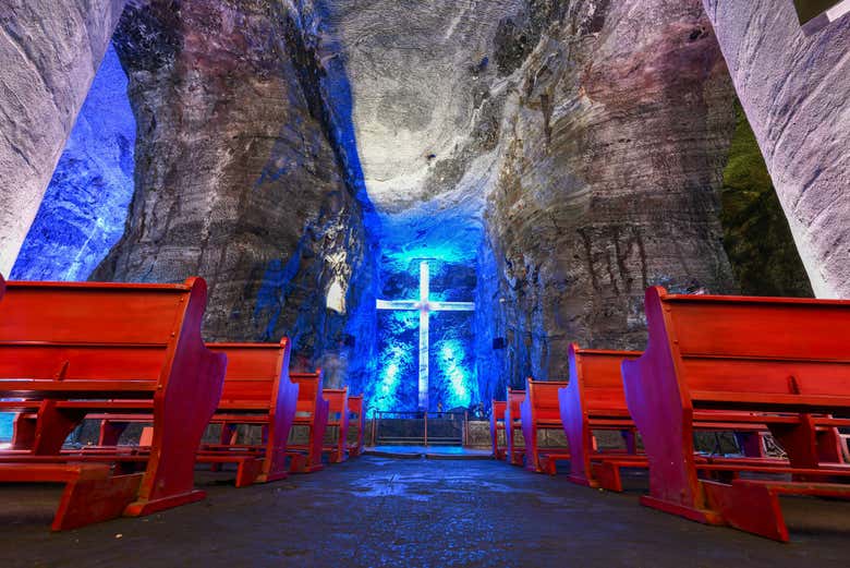 Catedral de Sal de Zipaquirá + Andrés Carne de Res en Chía