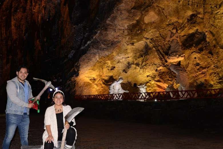Catedral de Sal de Zipaquirá + Andrés Carne de Res en Chía
