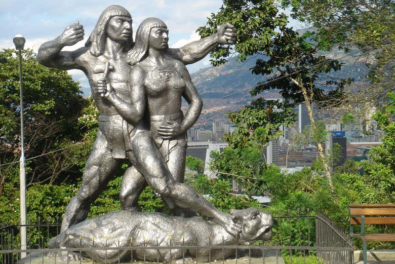 Tour de Medellín al completo