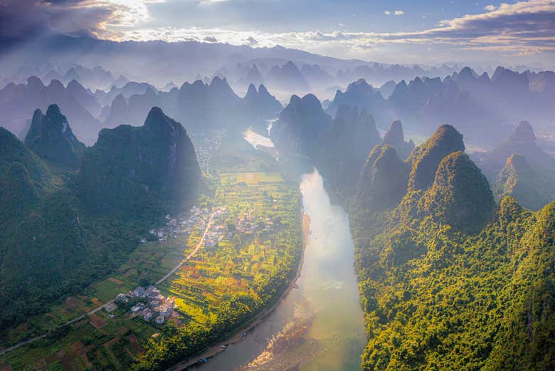 Excursión privada a la montaña Xianggong al amanecer
