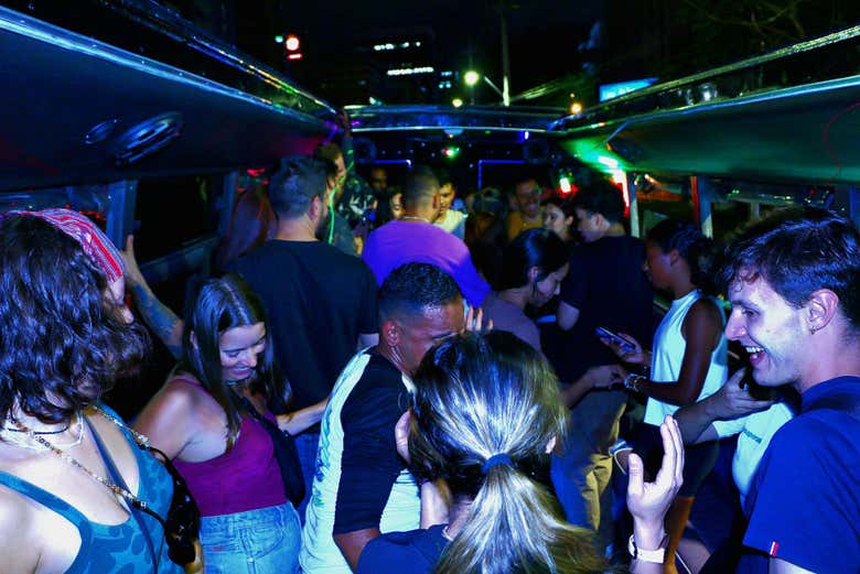 Autobús de fiesta por Medellín
