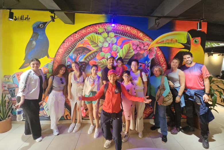 Tour del grafiti por la Comuna 13 + Metrocable de Medellín