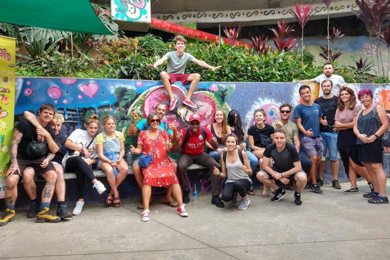 Tour del grafiti por la Comuna 13 + Metrocable de Medellín