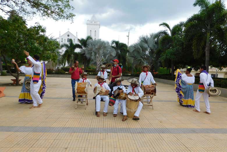 Excursión a San Juan Nepomuceno y la Reserva Los Colorados