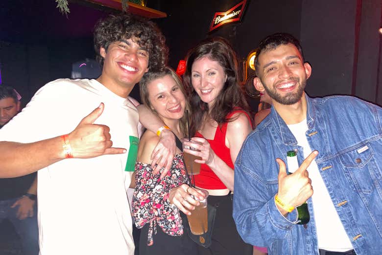 Pub Crawl ¡Tour de fiesta por Medellín!