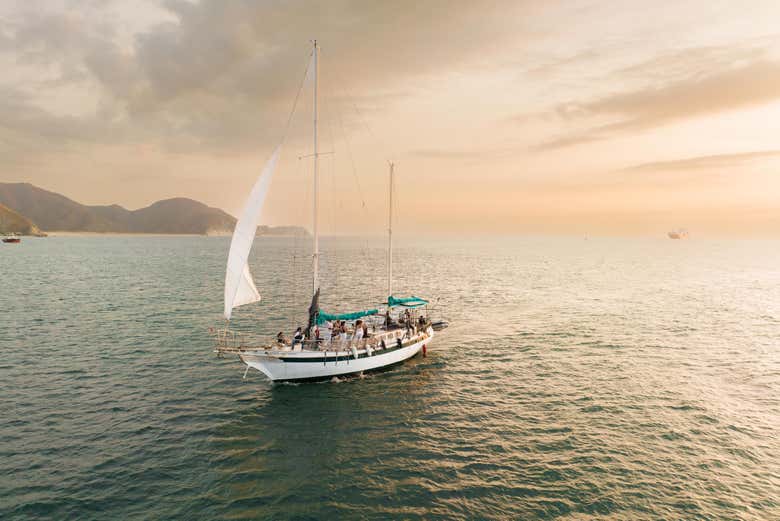 Paseo en velero por la bahía de Taganga