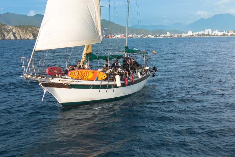 Paseo en velero por la bahía de Taganga