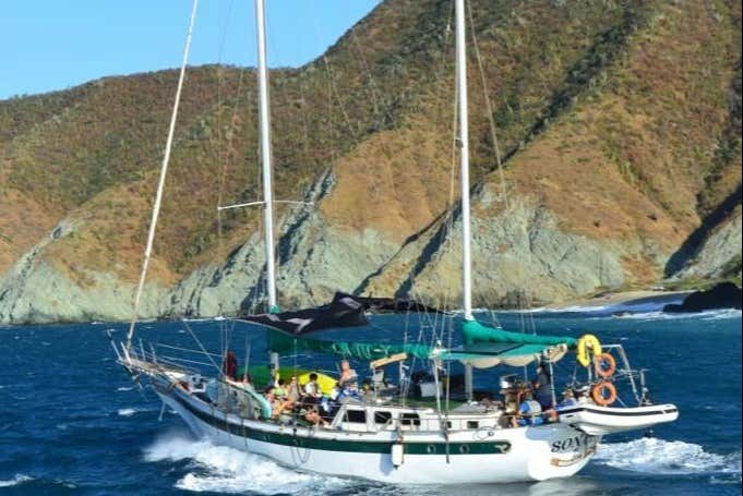 Paseo en velero por la bahía de Taganga