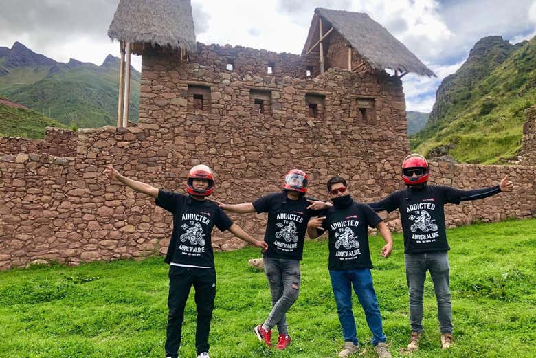 Tour en quad por Perolniyoc y Raqaypata