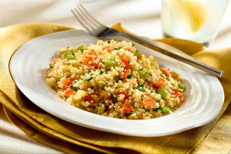 Clase de cocina peruana con comida