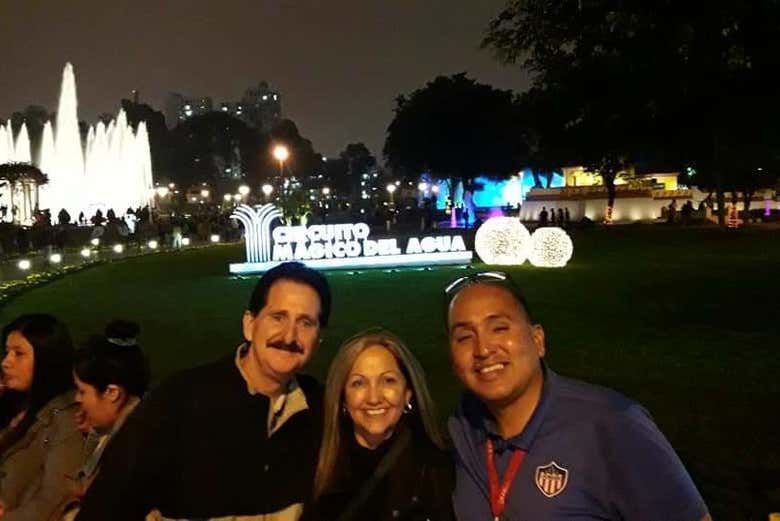 Free tour nocturno por Lima + Circuito Mágico del Agua