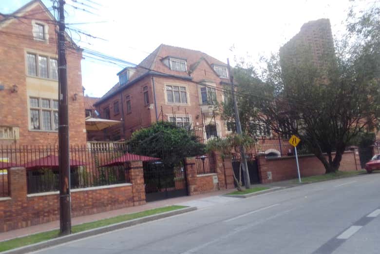 Tour por los barrios de San Diego, La Merced y La Macarena