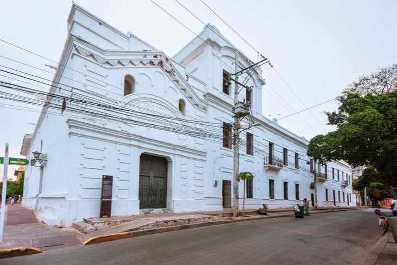 Tour por las iglesias de Santa Marta