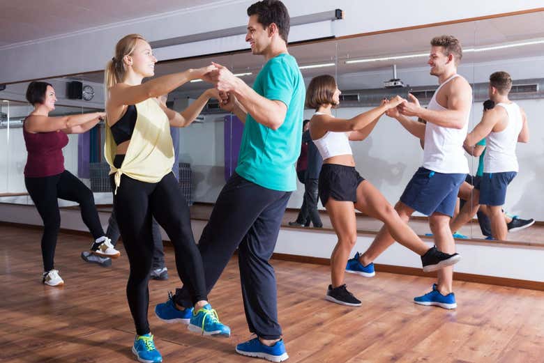 Clase de bailes latinos en Pereira