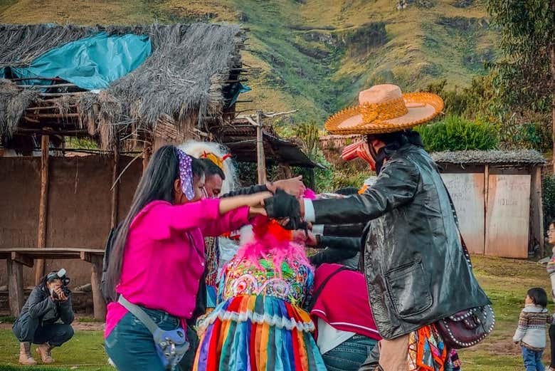 Tour panorámico por Cusco con espectáculo folclórico