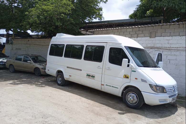 Excursión a Bahía Concha