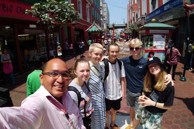 Free tour por el barrio chino y Presbítero Maestro