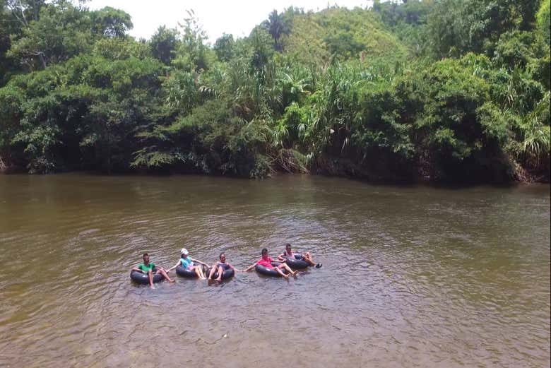 Tubing en el río Buritaca