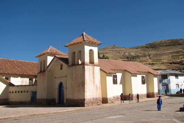 Excursión a Raqchi, Tinta y Hacienda de San Lorenzo de Valleumbroso