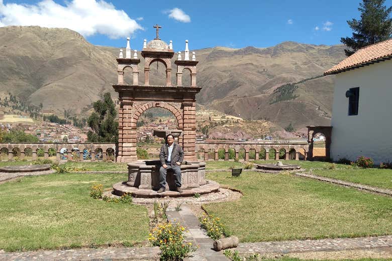 Excursión a Raqchi, Tinta y Hacienda de San Lorenzo de Valleumbroso