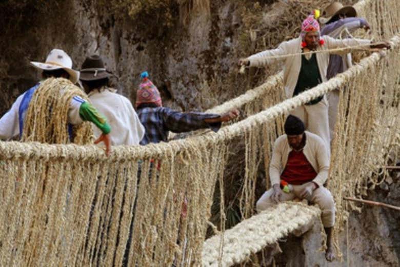 Excursión al puente Inca Q'eswachaka