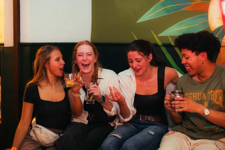 Pub Crawl ¡Tour de fiesta por Cusco!