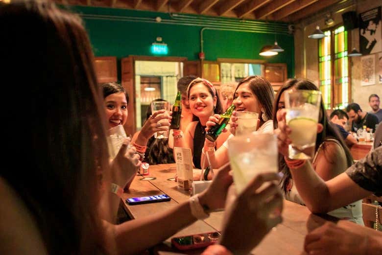 Pub Crawl ¡Tour de fiesta por Lima!